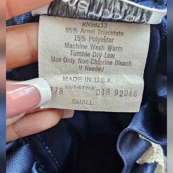 Vintage Elegant Navy Blue Velvet Night Gown Size Small - Picture 6 of 7